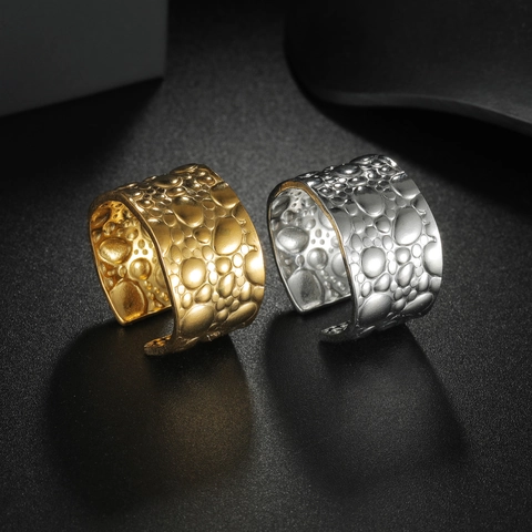 Unisex Stainless Steel Wide Band Open Ring Hammered Bubble Texture Geometric Hydraulic Design Fashion Jewelry Finger Ring