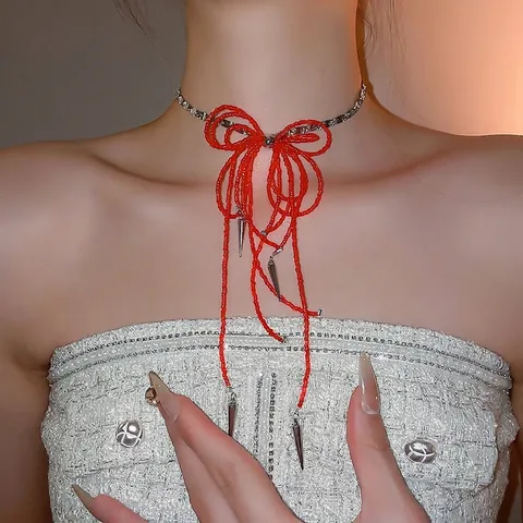 Rote Schleife Perlen Choker Halskette Mit Silbernen Metallspitzen Quasten Glaskristalle Sweet Cool Stil Für Frauen