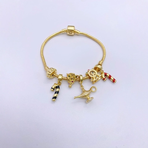 Christmas Charm Pendants Gold Plated Copper Enamel Candy Cane Wizard Hat For DIY Bracelet Necklace Making Jewelry Women