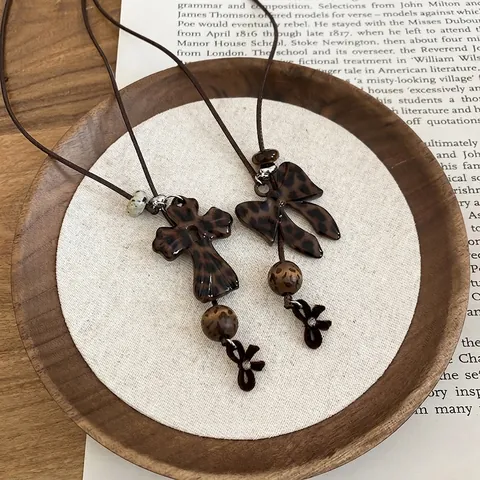 Vintage Long Pendant Necklace Leopard Print Bow Cross Alloy Wood Stone Beads Retro Y Shape Sweater Chain For Women