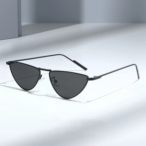 Occhiali Da Sole A Gatto Triangolari Retrò Montatura In Metallo Lenti AC Protezione UV400 Stile Ins Trendy Unisex