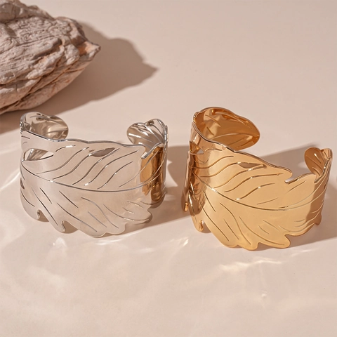 Breiter Blattförmiger Manschettenarmreif Metallischer Offener Armreif Mit Spiegelglanz Blattader Textur Statement Schmuck Für Damen Elegant