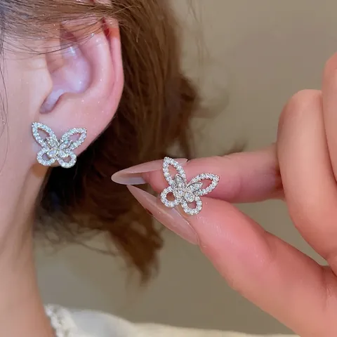 Orecchini A Lobo Farfalla Traforata Con Perno In Argento Sterling 925 Rame Zircone Gioielli Moda Per Donna
