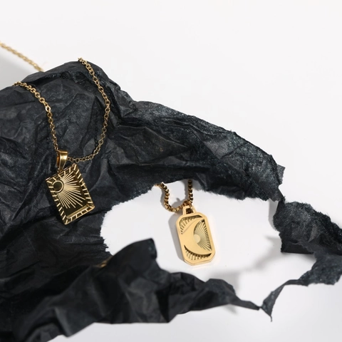 Collana Con Pendente Quadrato Sole Luna Vintage Oro Acciaio Al Titanio Placcato Sottovuoto Gioielli Boho Minimalisti Per Donne