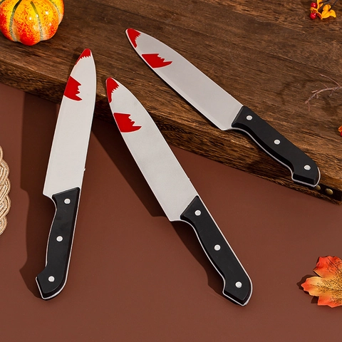 Pugnale di Plastica Insanguinato Orrore di Simulazione di Halloween Coltello Realistico per Oggetti di Scena di Decorazione di Cosplay