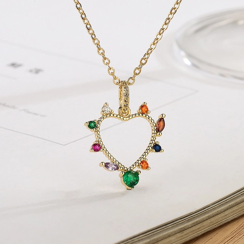 Exquisite Copper Heart Pendant Necklace With Zirconia Artificial Pearl Gold Plated Elegant Clavicle Chain Jewelry For Women