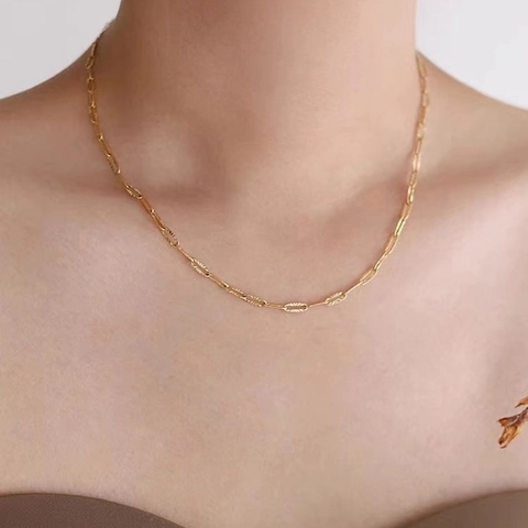 Minimalist Titanium Steel Embossed Cross Chain Necklace Bracelet For Women Fashion Commute Gold Steel Electroplated Jewelry