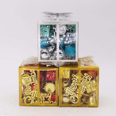Weihnachtsbaumschmuck Kunststoff Galvanisierte Kugeln Geschenkkartons Trommeln Glocken Buchstabenschilder Partydekoration Hausdekor