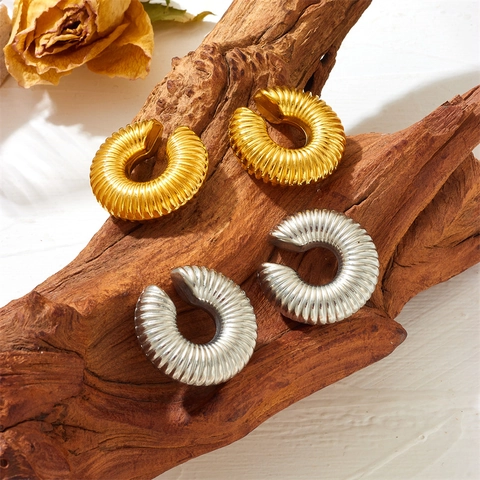 Boucles D'oreilles Créoles En Acier Inoxydable Vintage Côtelé Croissant Épaissi Creux En Forme De C Bijoux Pour Femmes