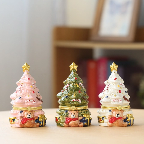 Christmas Tree Shaped Jewelry Box Painted Ceramic Trinket Box With Teddy Bear Figurine Hinged Storage Ornament For Home Decor Festive Gift