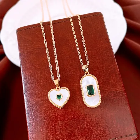 Vintage Herz Oval Anhänger Halskette Echtgold Vergoldet Kupfer Perlmutt Grüner Zirkonia Luxus Schmuck Damen