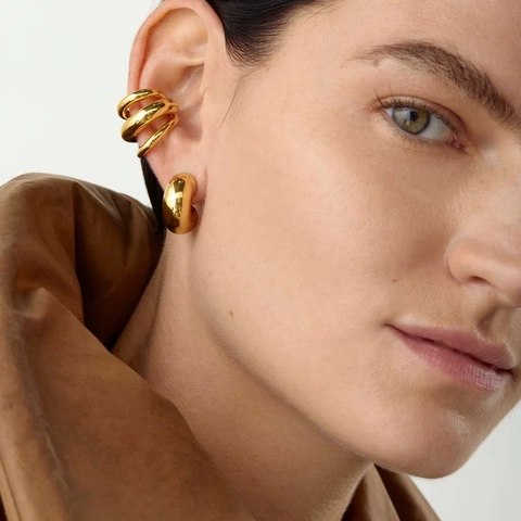 Minimalist Triple Line Ear Cuffs 18K Gold Plated Stainless Steel Non-Pierced Geometric U-Shaped Trendy Spiral Ear Clips