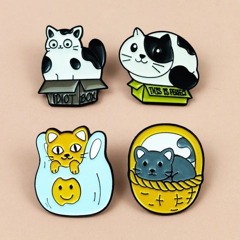 Spilla In Smalto Gatto Cartone Animato Pin Simpatico Animale Lega Zinco Distintivo Decorazione Abiti Borsa Regalo