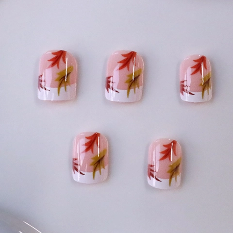 Uñas Postizas Francesas Plástico ABS Patrón Hoja Arce Forma Cuadrada Corta Estilo Otoño Invierno Para Mujeres Con Pegamento De Gelatina Y Lima