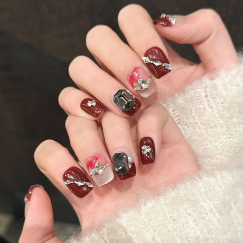 Wine Red Press On Nails With Black Gemstone Rhinestone Bowknot Decor Hand-made French Cat Eye False Nails Short Square Elegant