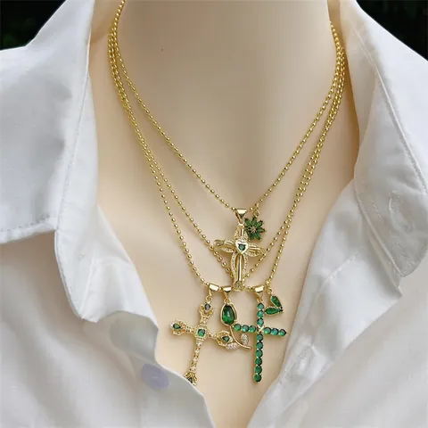 18K Vergulde Koperen Kruis Hanger Ketting Voor Vrouwen Groene Zirconia Hart Roos Tulp Combinatie Mode Sieraden Cadeau