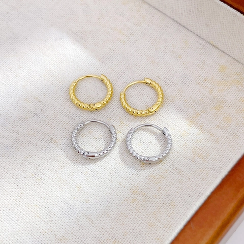 Gedrehte Seil Hoop Ohrringe Edelstahl Hochglanzpoliert Vakuum Beschichtet Minimalistisch Vintage Mode Für Frauen