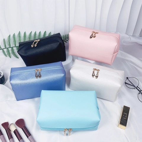 Makeup Bag PU Leather Portable Zippered Cosmetic Pouch Artificial Pearl Rhinestone Letter Bride Mrs Wedding Travel For Women