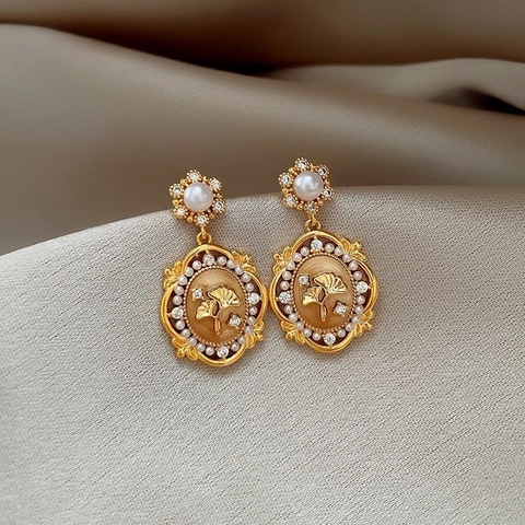 Pendientes De Gota Hoja De Ginkgo Palacio Vintage Circonita Perla Artificial De Imitación Flor Con Poste De Plata Chapado En Oro