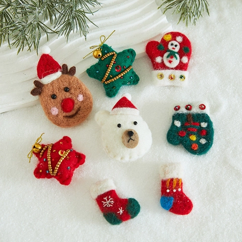 Handmade Wool Felt Christmas Ornaments Hanging Decorations Bear Star Glove Stocking Tree Shape Festive Holiday Home Decor