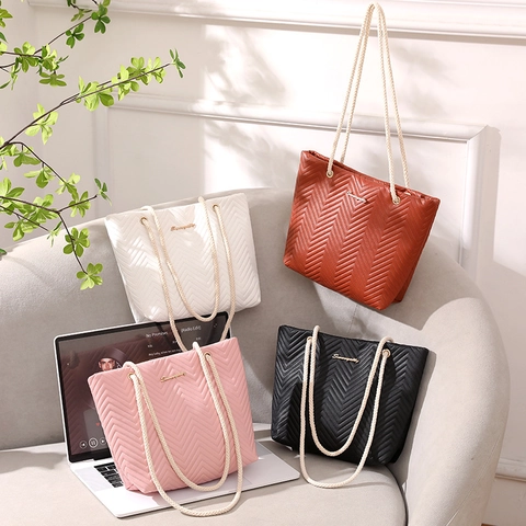 Gesteppte Shopper Tasche Damen PU Leder Mode Chevron Muster Seilgriff Große Kapazität Lässige Schultertasche
