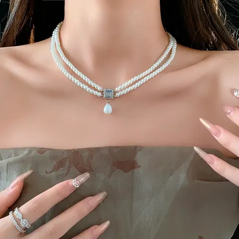 Collana Di Künstliche Perle Di Conchiglia A Doppio Strato Con Pendente A Goccia D'Acqua Zircone Quadrato Rame Gioielli Eleganti Vintage Francese Donne
