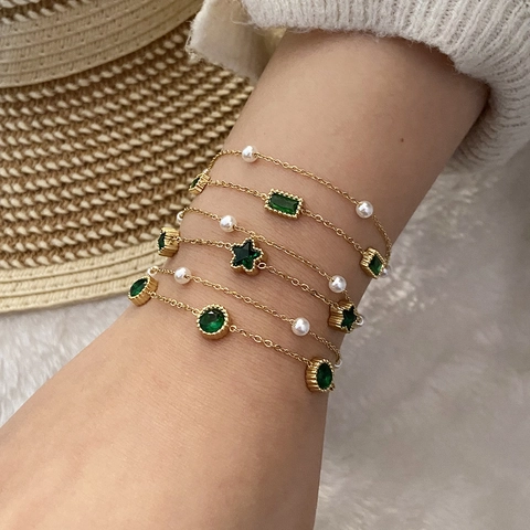 Double Layer Stainless Steel Bracelet With Emerald Green Glass Star Geometric Charms And Imitation Artificial Pearls Vintage For Women