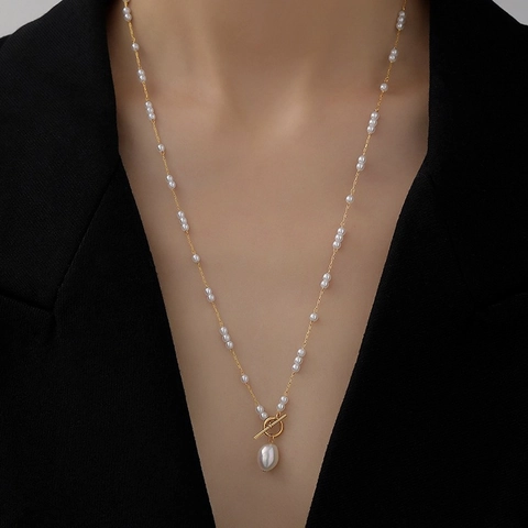 Collier Pendentif Süßwasserperle Baroque Acier Inoxydable Fermoir À Bascule Élégante Chaîne Dorée Bijoux Pour Femmes