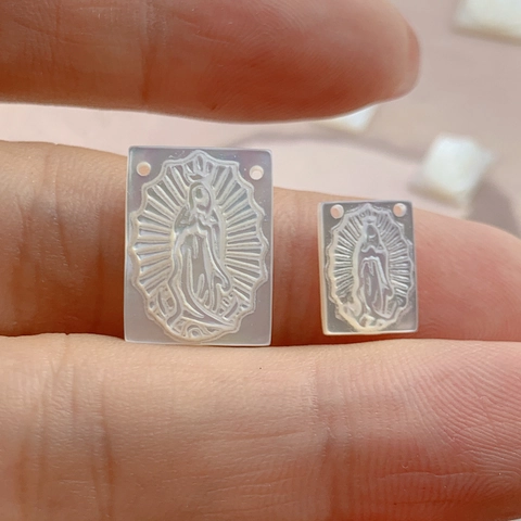 Virgin Of Guadalupe Pendant Natural White Mother Of Artificial Pearl Carved Religious Charms For DIY Jewelry Making Western Style