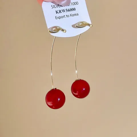 Süße Rote Kirsch Ohrhänger Eleganter Harz Fruchtschmuck Mit Silbernen Ohrsteckern Für Frauen Modisches Neuheits Accessoire