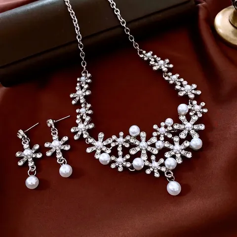 Collana E Orecchini A Fiori Per Donna Con Strass Lega Perla Artificial Sintetica Stile Di Lusso Francese Accessori Da Sposa