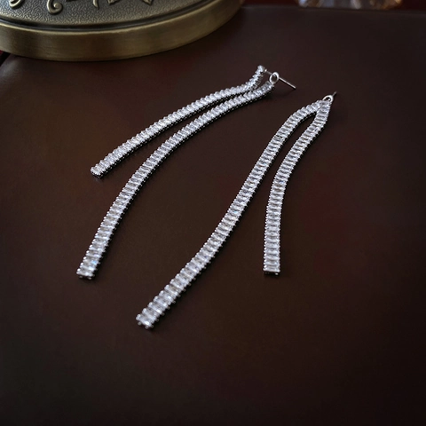 Boucles Oreilles Pendantes Longues Gland En Zircone Avec Tige En Argent Fin 925 Bijoux Étincelants Élégants Pour Femmes