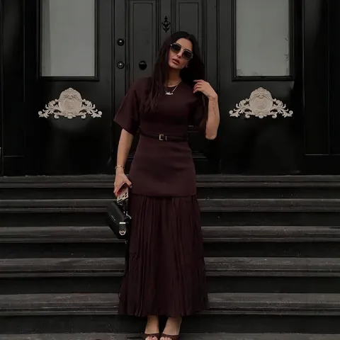 Damen Kurzarm Rundhals Spleißen Maxi Kleid Strick Patchwork Faltenrock Saum Elegant Lässig Schick Mode