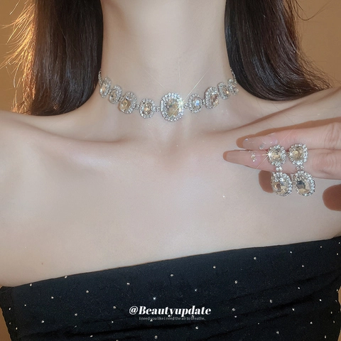 Collana Choker Con Strass Ovali E Orecchini Gioielli Rame Tono Argento Lusso Per Donne Festa Di Nozze