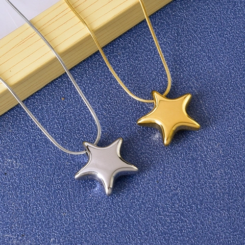 Star Pendant Necklace Titanium Steel Waterproof Non-fading 3D Smooth Star Snake Chain Minimalist Jewelry For Women