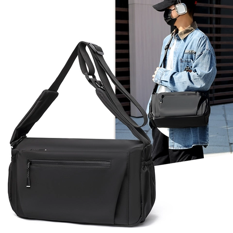 Men Crossbody Bag Waterproof Nylon Large Capacity Messenger Bag For Daily Travel Urban Minimalist Shoulder Bag Solid