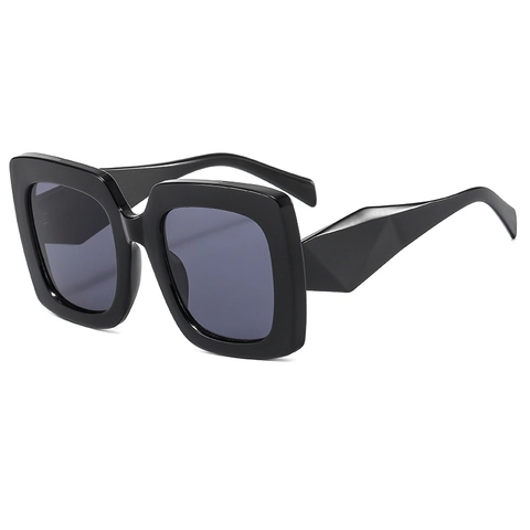 Oversized Square Sunglasses For Women Retro Fashion Geometric Temple UV400 Protection PC Frame AC Lens Shades