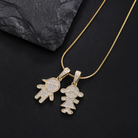 Collar Con Colgante De Figura De Niño Y Niña De Cobre Chapado En Oro 18K Zircón Joyas De Moda
