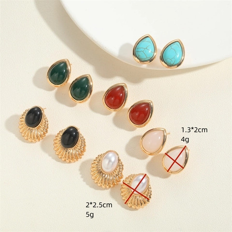 Vintage Water Drop Turquoise Stud Earrings For Women French Style Gold Plated Artificial Pearl Copper Earrings Minimalist Jewelry Gift