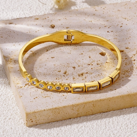 Titanium Steel Rhinestone Bangle Bracelet For Women Gold Electroplated Square Round Stone Geometric Pave Fashion Jewelry