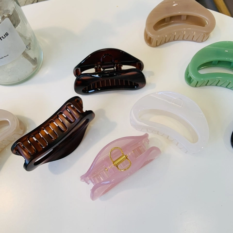 Minimalist Hair Claw Clip Resin Acetate Half Round Shark Hairclip Elegant Geometric Non Slip Hair Accessories Women