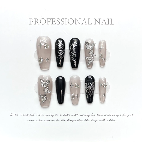Handgefertigte Y2K Aufklebenägel Schwarz Dunkel Schmetterling Strass Stern Lange Sargform Künstliche Nägel Set Für Damen Professionelle Nageldekoration