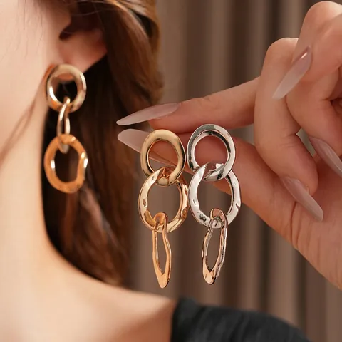 Hammered Texture Geometric Interlocking Triple Ring Drop Earrings Copper Alloy With Silver Earring Post For Women