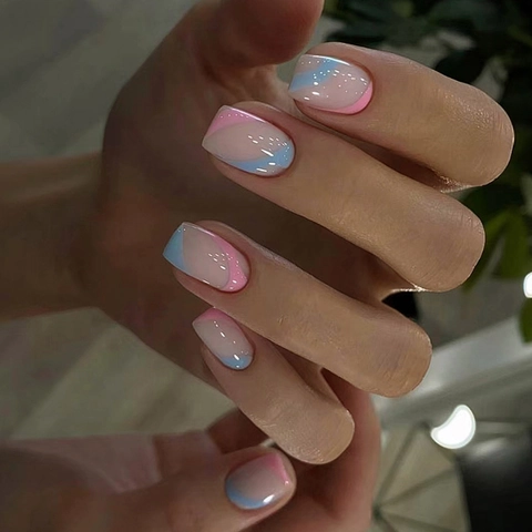 Medium Square Press On Nails Red Blue Wave Pattern Irregular Curve Fashionable Artificial Fingernails For Women