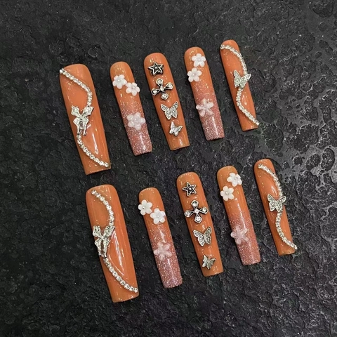 Handgefertigte Extra Lange Coffin Press On Nails Orange Farbverlauf Mit 3D Blumen Schmetterling Strass Dekor Y2K Stil Damen