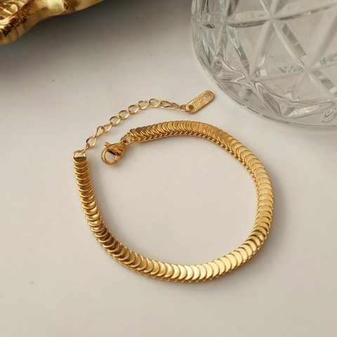 Women Fashion Titanium Steel Fish Scale Bracelet 18K Gold Plated Flat Herringbone Snake Chain Adjustable Jewelry Gift