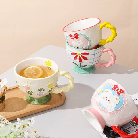 Ceramic Mug Hand Painted 3D Relief Twisted Handle Coffee Cup Large Capacity Breakfast Oatmeal Cup Cute Cartoon Floral