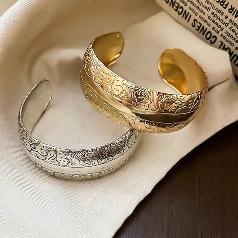 Vintage Embossed Floral Open Cuff Bracelet Iron Alloy Metal Texture Adjustable Boho Ethnic Style For Women