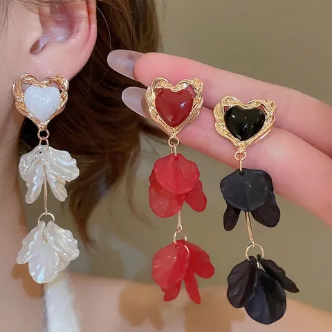 Vintage Long Drop Earrings Alloy Petal Heart Pendant With 925 Sterling Silver Earring Post French Style Elegant Women