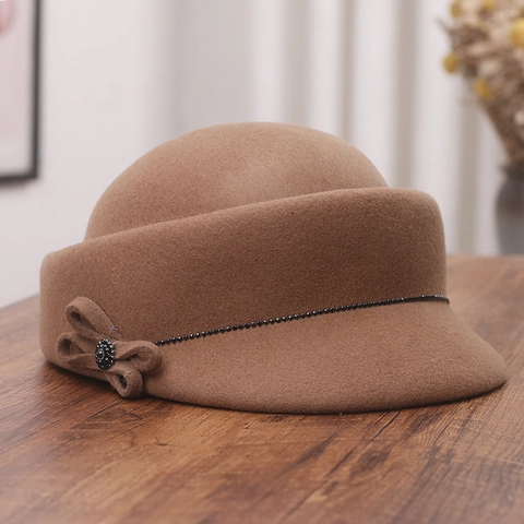 Chapeau Équestre En Feutre De Laine Pour Femmes Élégant Rétro Avec Nœud En Strass Et Chaîne De Perles Mode Hiver